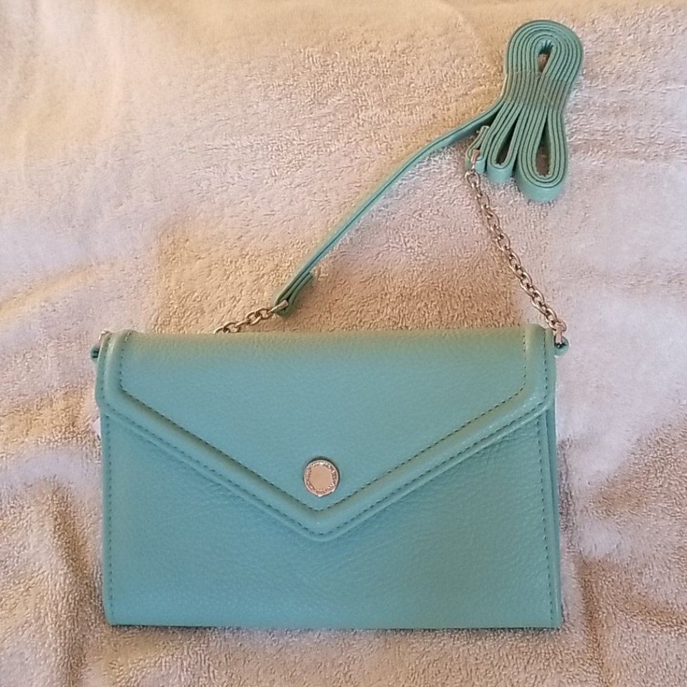 Apt 9 Envelope Style Wallet w/Strap